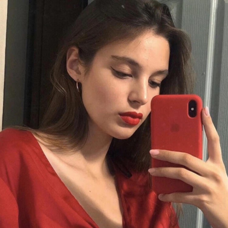 6686体育app特邀作者十里红妆