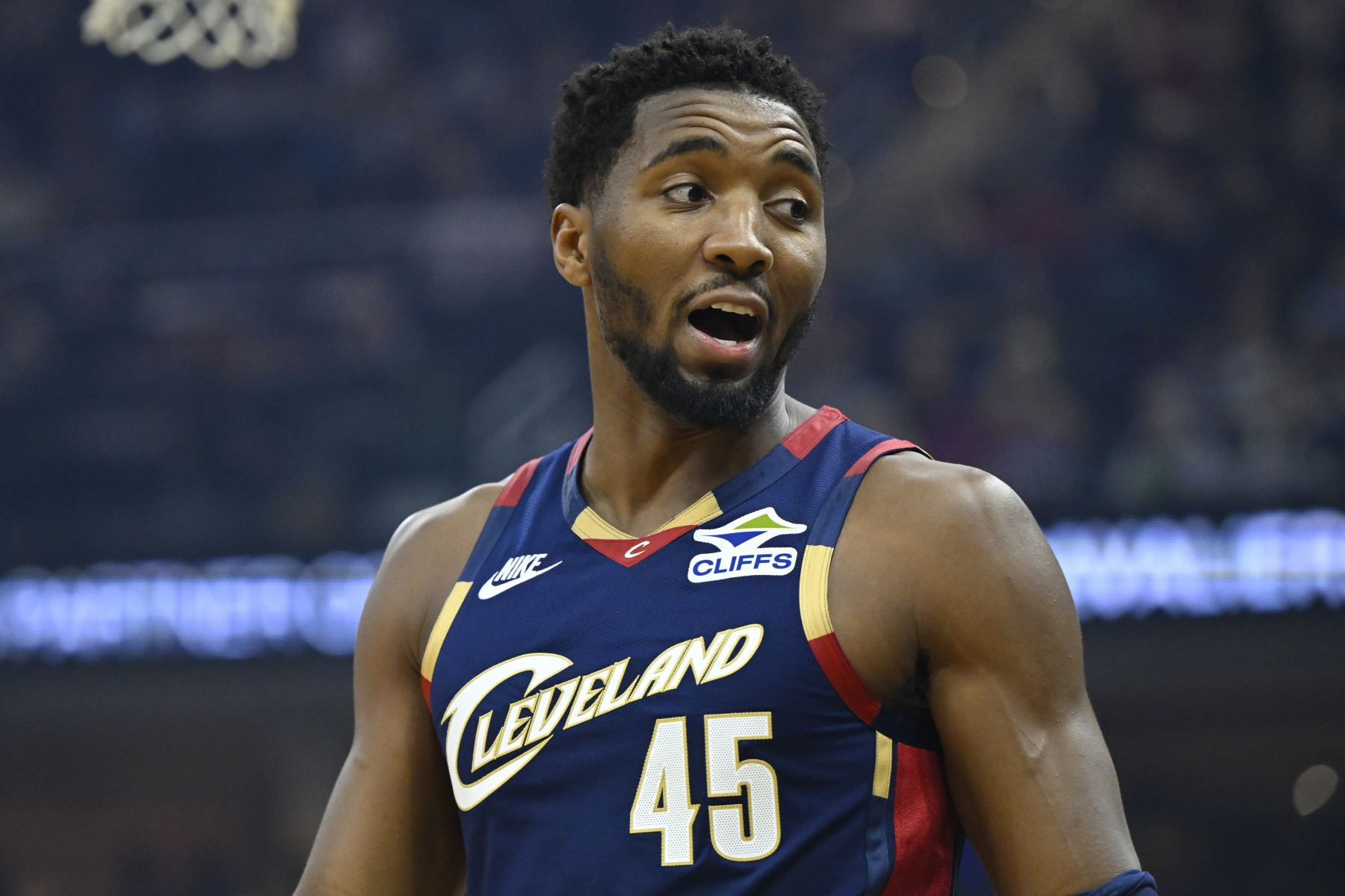 米切尔骑士生涯20次单场40+，队史第二人